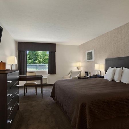 Travelodge By Wyndham Hubbard Oh Kültér fotó