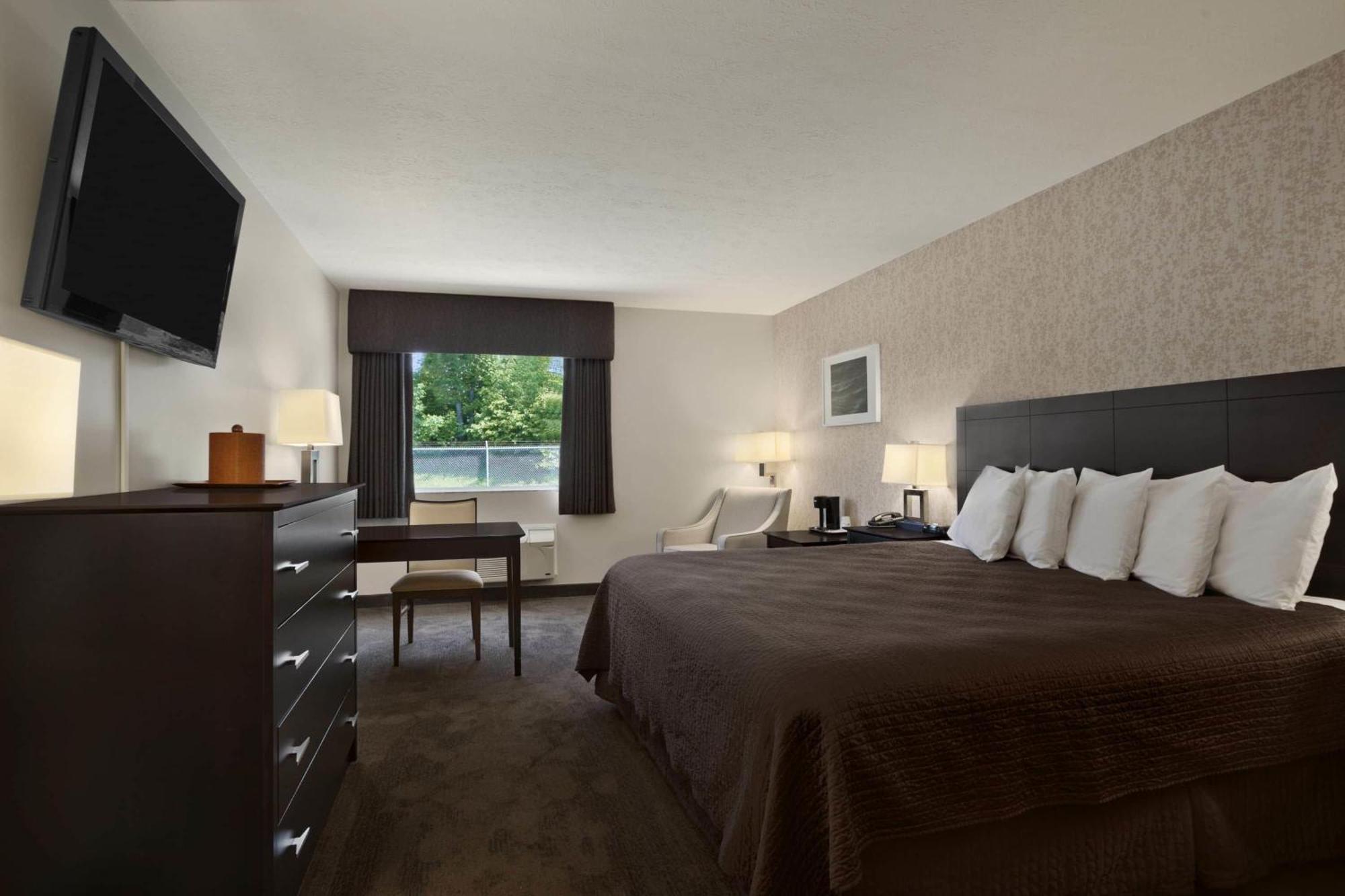 Travelodge By Wyndham Hubbard Oh Kültér fotó